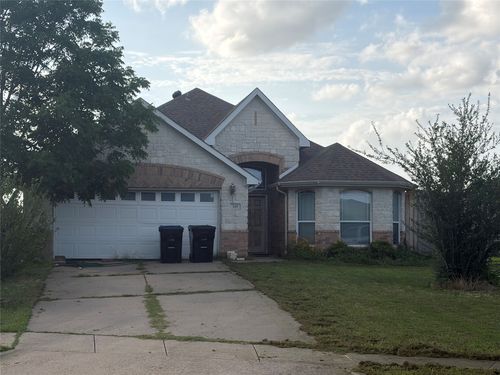 140 Cherokee St, Greenville, TX, 75402-2815 | Card Image