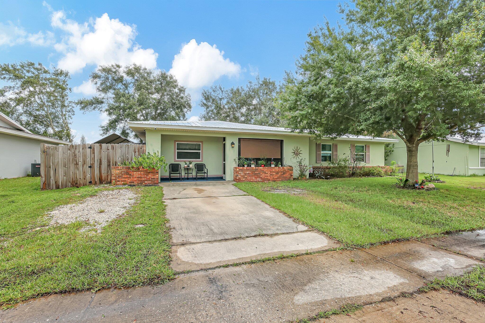 Midfield Ln, Port Saint Lucie, FL 34983