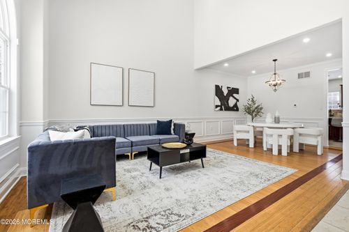 893 Lakehurst Ave, Jackson, NJ, 08527-5247 | Card Image