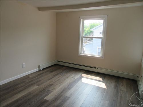 apt-2a-13 W Main St, Washingtonville, NY, 10992-1445 | Card Image