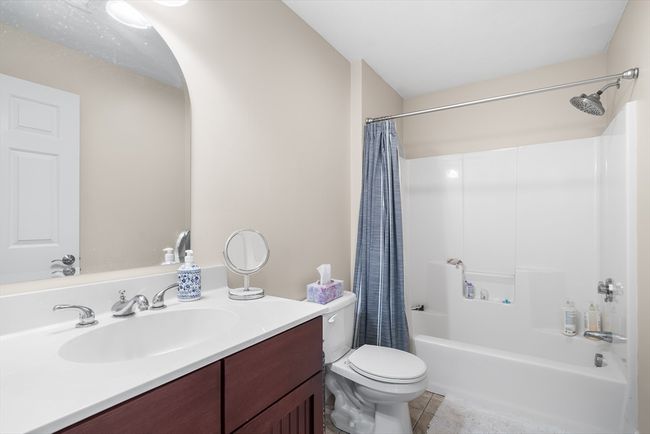 112 - 112 Pinewood Dr, Condo with 2 bedrooms, 3 bathrooms and 1 parking in Gardner MA | Image 19