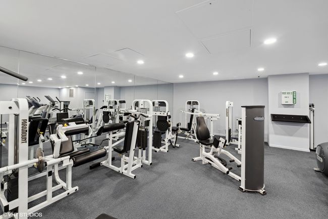 APT-10AS - 2100 N Lincoln Park W, Condo with 2 bedrooms, 2 bathrooms and 1 parking in CHICAGO IL | Image 17