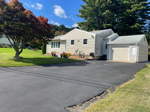 140 Lewis Rd, New Britain, CT, 06053-1411 | Card Image