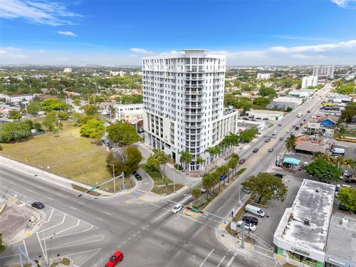 apt-1207-1 Glen Royal Pkwy, Miami, FL, 33125-5289 | Card Image