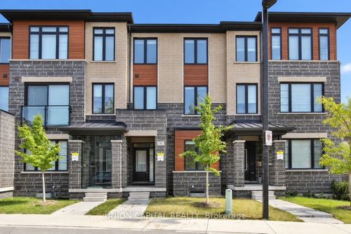 9 Arthur White Lane, Markham, ON, L6E0W2 | Card Image