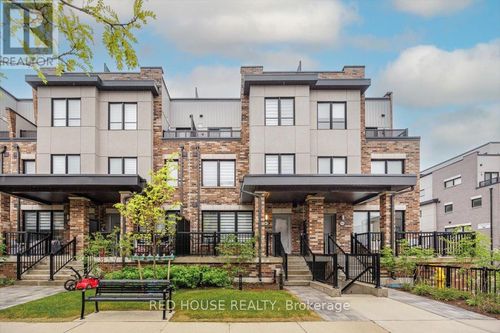 7-40 Baynes Way, Bradford, ON, L3Z4M4 | Card Image