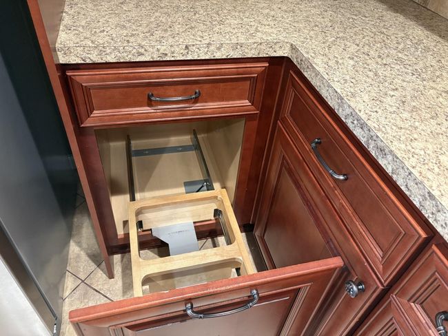Kitchen | Image 10