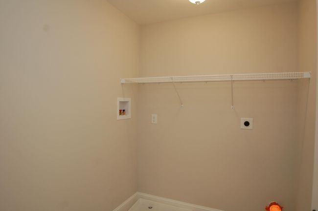 9A - 14 Chesterfield Lane, Condo with 2 bedrooms, 3 bathrooms and null parking in Londonderry NH | Image 13