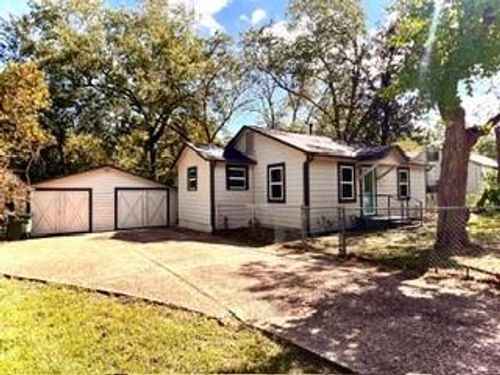 1017 Hazel Ave, Huntsville, TX, 77320-6319 | Card Image