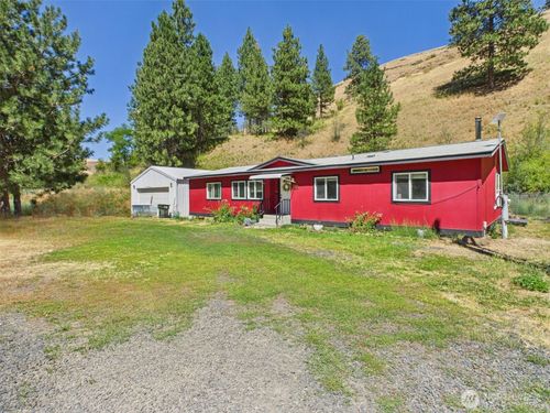 241 Wolf Fork Rd, Dayton, WA, 99328-8763 | Card Image