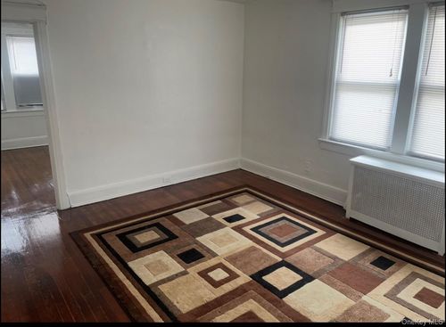 439 Thieriot Avenue, New York, NY, 10473 | Card Image