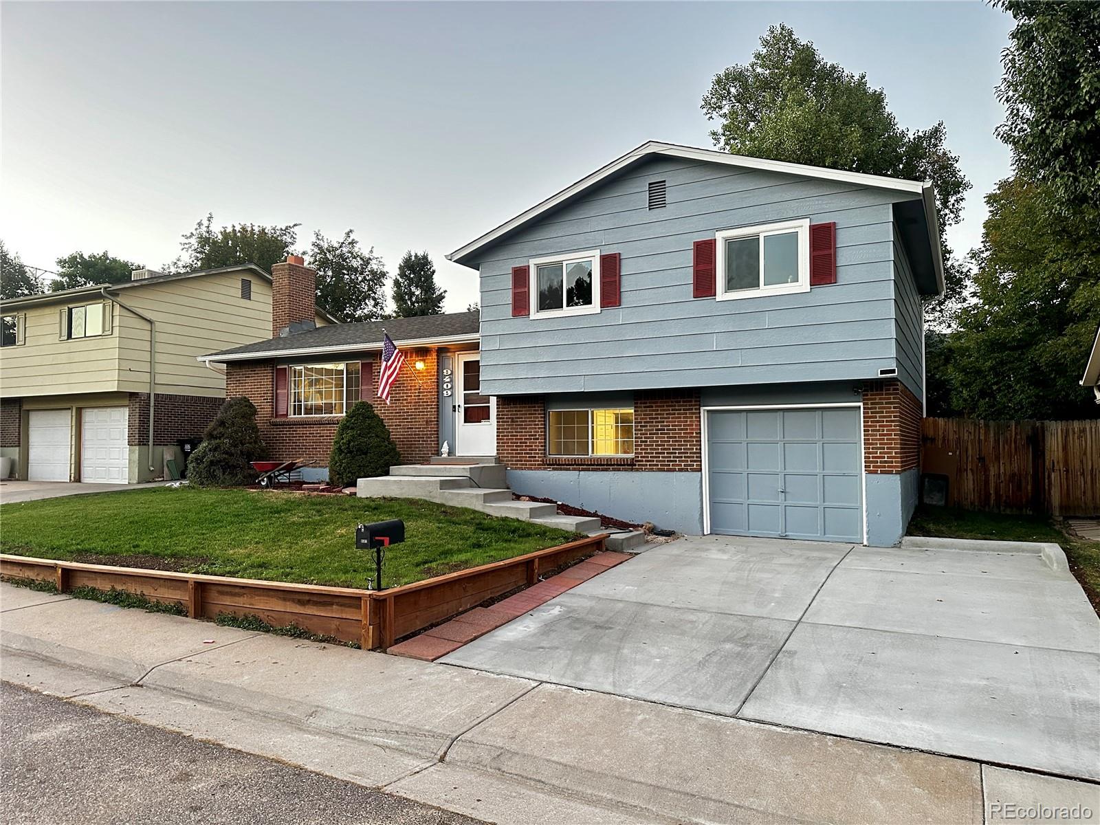 Burgundy Ave, Littleton, CO 80123
