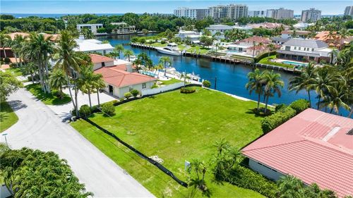 3020 Ne 44th St, Lighthouse Point, FL, 33064 | Card Image