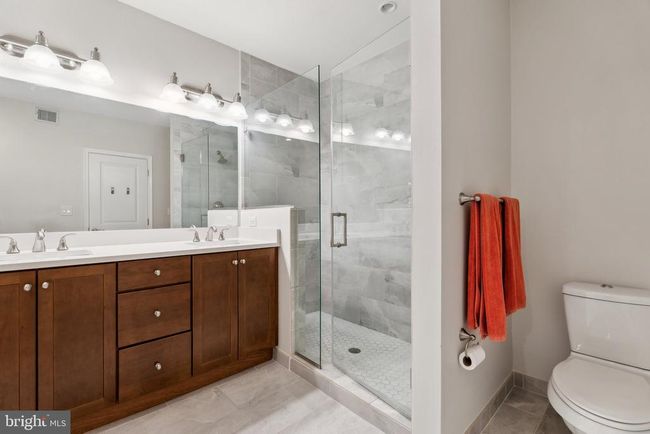 B117 - 1418 N Rhodes St, Townhouse with 2 bedrooms, 3 bathrooms and null parking in ARLINGTON VA | Image 18