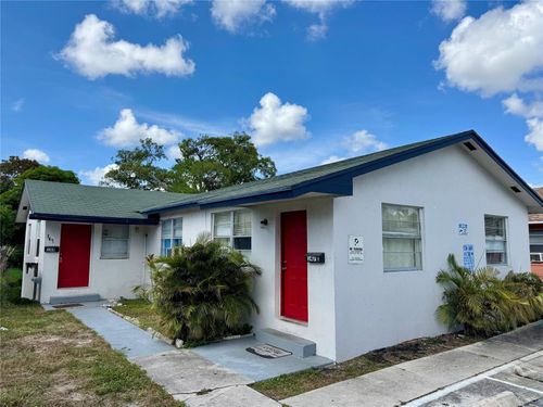 147 W 17th St, Riviera Beach, FL, 33404-6123 | Card Image