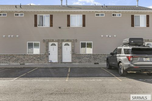 594 Sunflower Rd, Rexburg, ID, 83440-3288 | Card Image