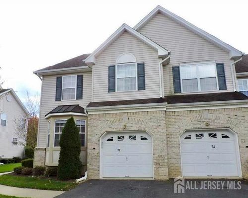 72 Heatherwood Dr, North Brunswick, NJ, 08902-5588 | Card Image