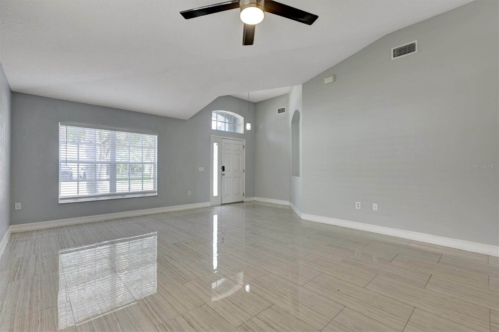 Residential in GIBSONTON 4