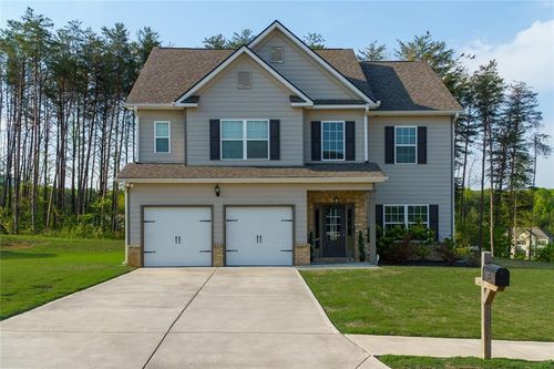61 N Village Cir, Rydal, GA, 30171-1698 | Card Image