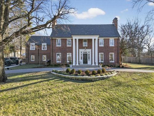 5353 Sunset Dr, Kansas City, MO, 64112-2359 | Card Image