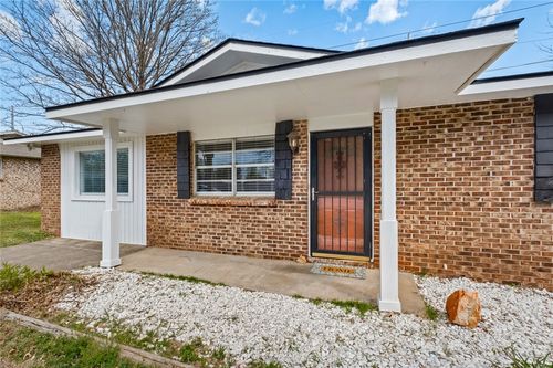 3100 Scott Ln, Springdale, AR, 72762-2761 | Card Image