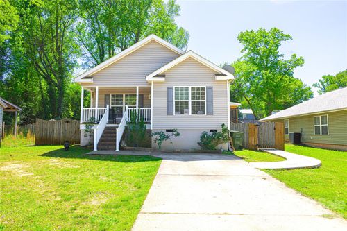 111 Berry St, Fort Mill, SC, 29715-2003 | Card Image
