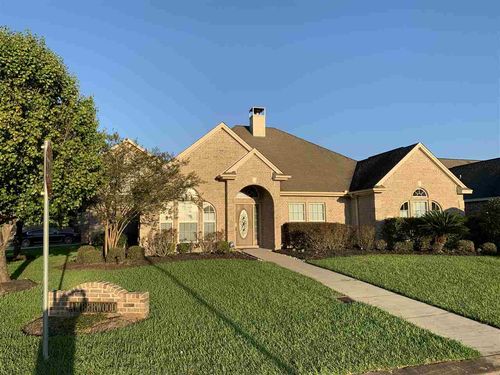 2490 Amberwood Dr, Beaumont, TX, 77713-8823 | Card Image