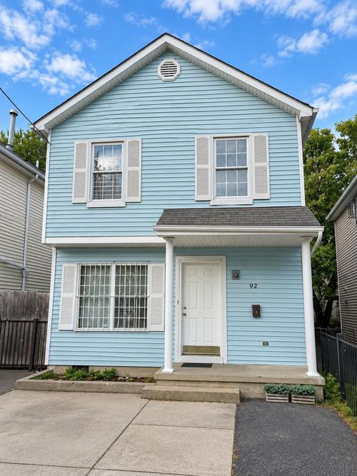 92 Myrtle Ave, Jersey City, NJ, 07305-3508 | Card Image