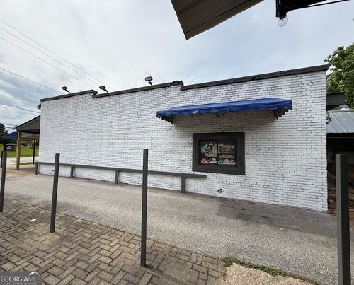 665 Main St, Whitesburg, GA, 30185-3101 | Card Image