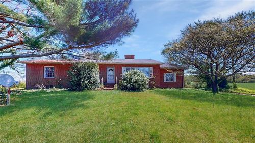 893 Pear Tree Ave, West Point, VA, 23181-4020 | Card Image