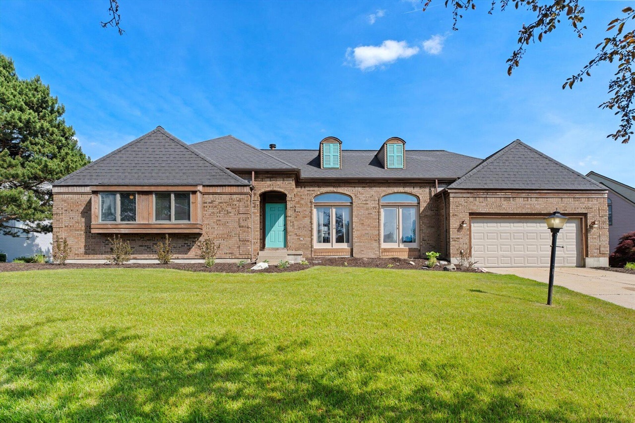 Stowehill Dr, Grand Rapids, MI 49508