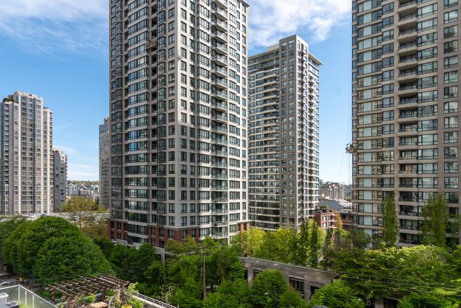 701 - 888 Homer Street, Condo with 2 bedrooms, 2 bathrooms and 1 parking in Vancouver BC | Image 19