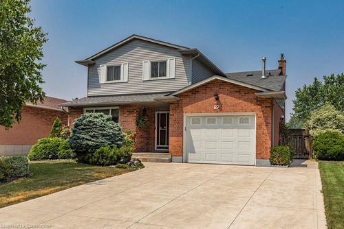 87 Strawberry Dr, Hamilton, ON, L8E4R3 | Card Image