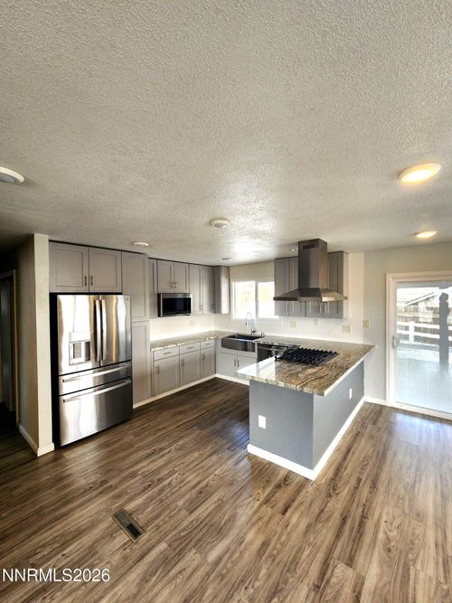 1865 Stardust St, Reno, NV, 89503-4038 | Card Image