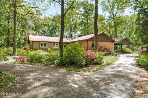 163 Washington Cir, Wallace, NC, 28466-6178 | Card Image