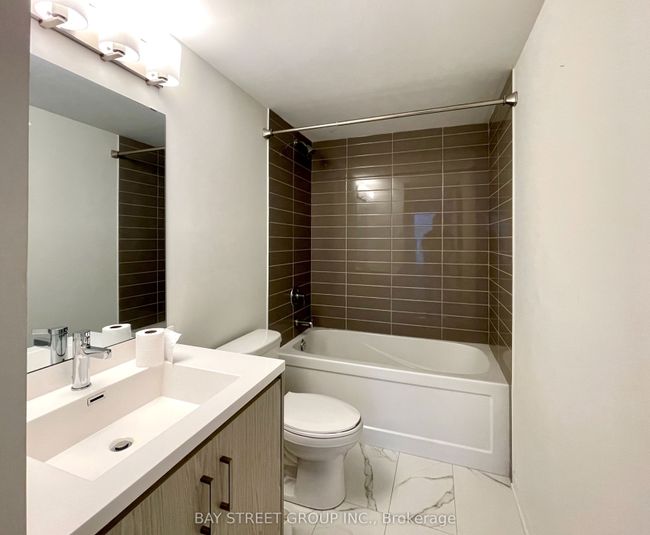TH3 - 11 Honeycrisp Cres, Condo with 3 bedrooms, 3 bathrooms and null parking in Vaughan ON | Image 21