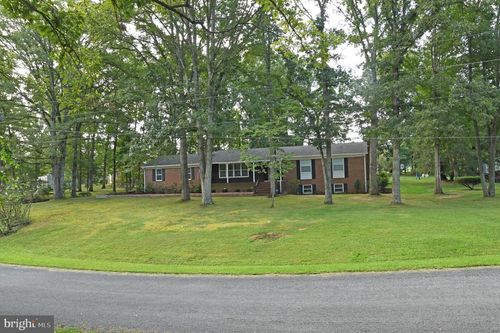 134 West St, STEPHENS CITY, VA, 22655-3303 | Card Image