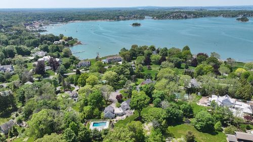 5 Seal Cove Ln, Hingham, MA, 02043-1050 | Card Image
