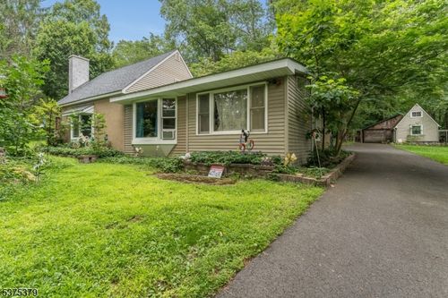 14 Tulip Ln, Bloomsbury, NJ, 08804-3518 | Card Image