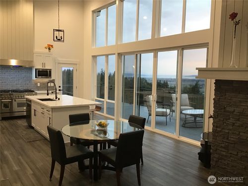 11939 New Morning Dr, Anacortes, WA, 98221-8388 | Card Image