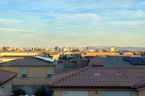 2089-8501 W University Ave, Las Vegas, NV, 89147-6157 | Card Image