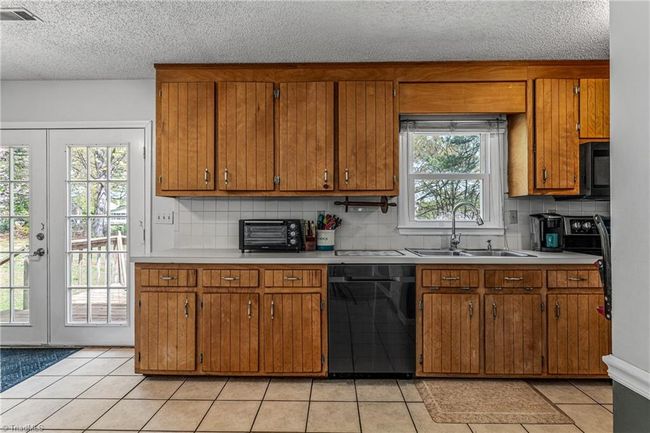5379 Buxbury Ct, House other with 3 bedrooms, 2 bathrooms and null parking in Walkertown NC | Image 17