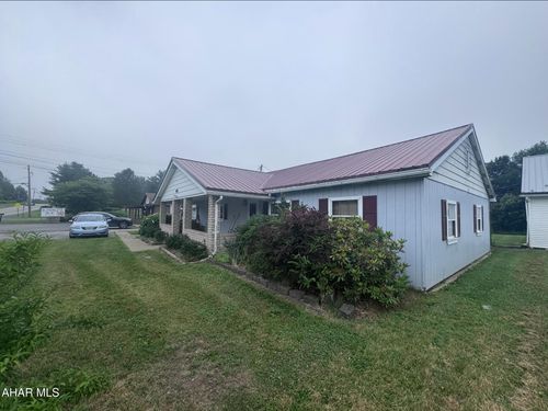995 Tyrone Pike, Philipsburg, PA, 16866-9312 | Card Image