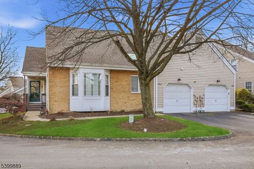 254-254 Crescenzi Ct, West Orange, NJ, 07052-4137 | Card Image
