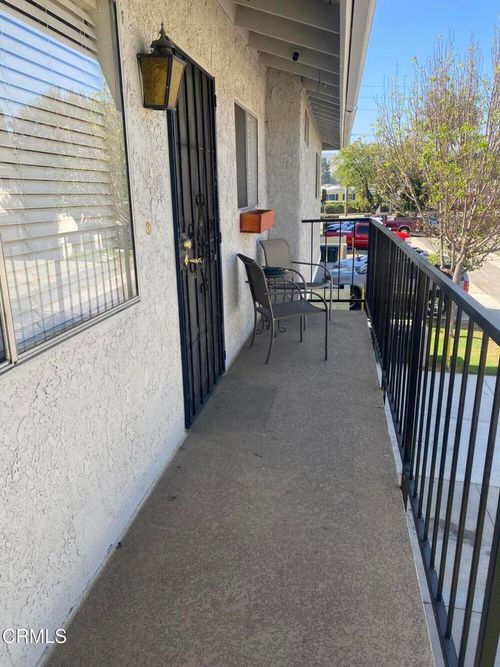1136 Acadia Place, Ventura, CA, 93003 | Card Image