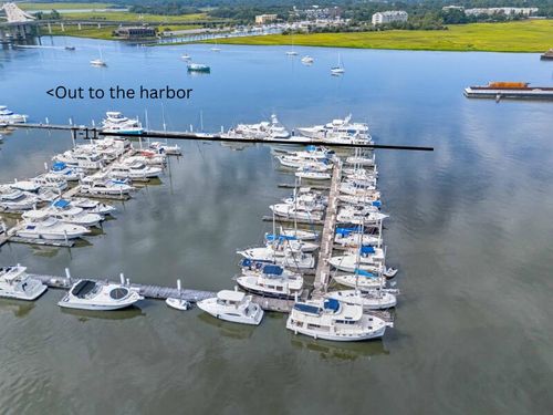 h-2-33 Lockwood Dr, Charleston, SC, 29401-1181 | Card Image