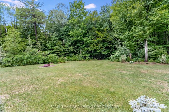 697 Lafontaine Rd E, House other with 6 bedrooms, 4 bathrooms and 15 parking in Tiny ON | Image 36