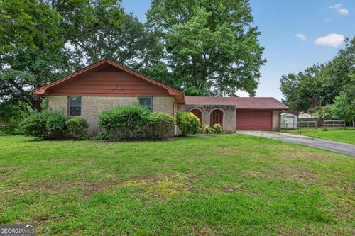 1681 W Kellogg Cir, Douglasville, GA, 30134-2070 | Card Image