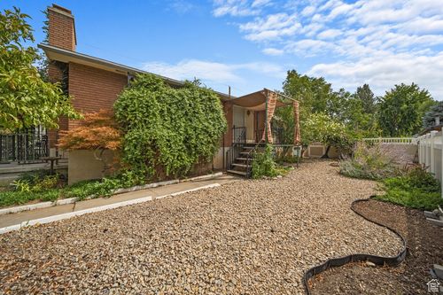 496 E 5980 S, Murray, UT, 84107-7453 | Card Image