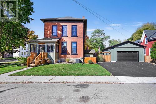 198 James St W, Prescott, ON, K0E1T0 | Card Image